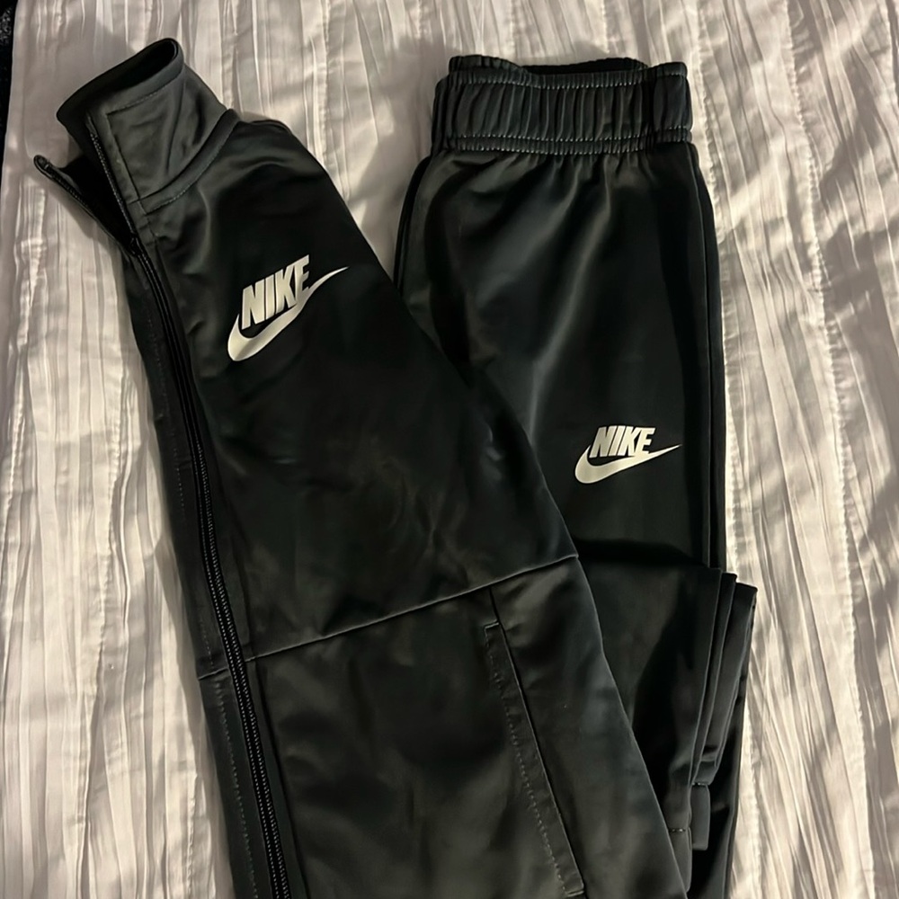 Nike Boys TrackSuit